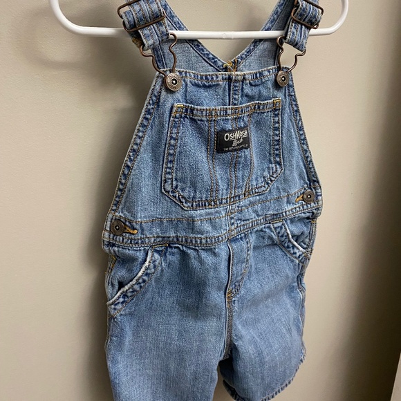 Oshkosh Denim Overalls 🖤3 for 10🖤 - Picture 2 of 2